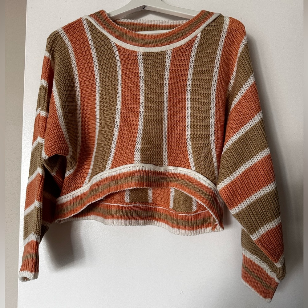 Beach Pullover - Small